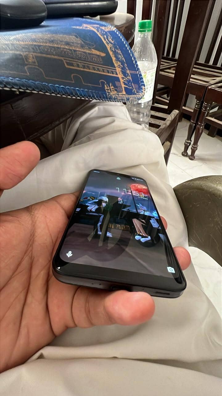 Sharp Aquos Zero 2