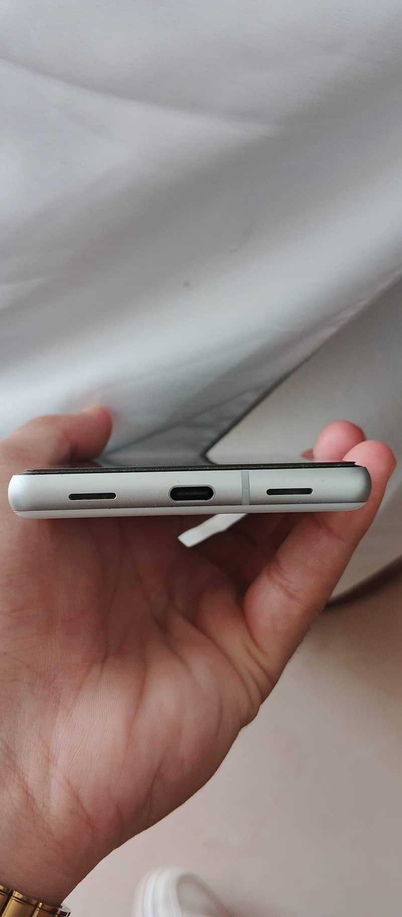 Google Pixel 7a 4