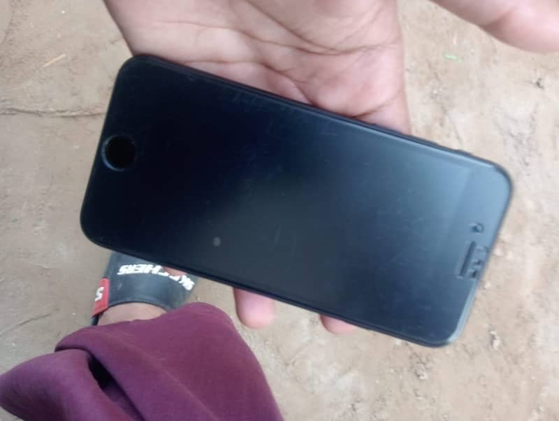 Apple iPhone SE 3