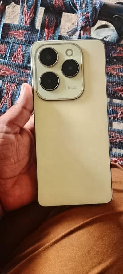 Infinix Hot 40 256 GB 03274510056 WhatsApp number