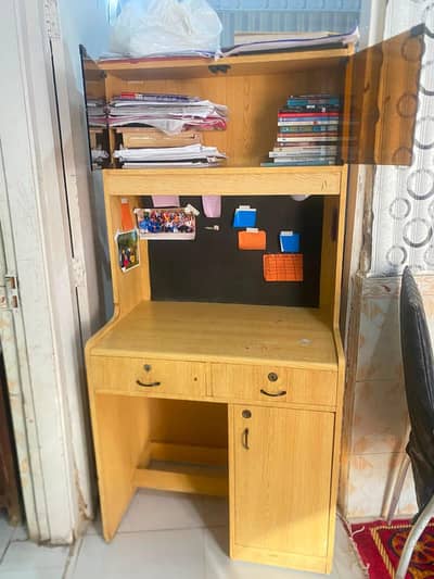 Study table for sale