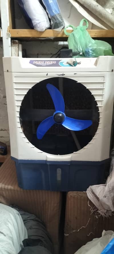 12 volt small size cooler