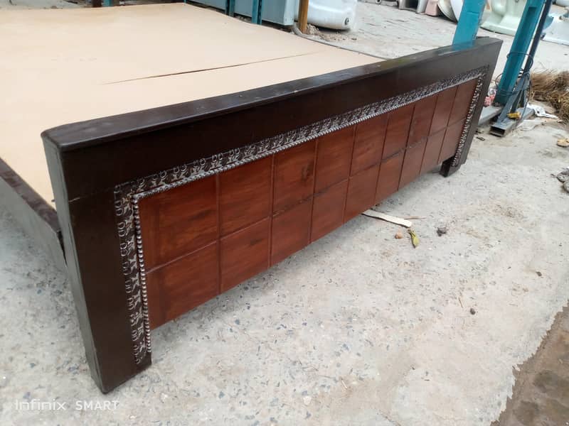 double bed used 2