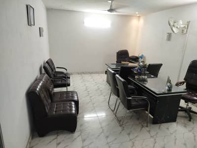 OFFICE SHARING AVAILABLE – PRIME LOCATION NEAR PIA ROAD, LAHORE