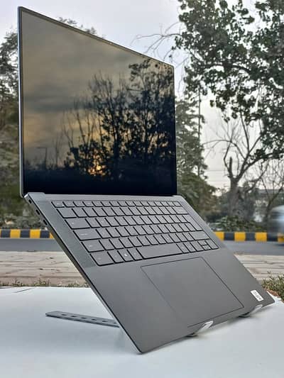Dell Precision 5550 core i7 10th gen | 4k Touch Screen