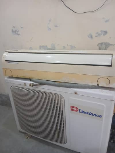 1 Ton Dawlance  sada AC Total Orignal