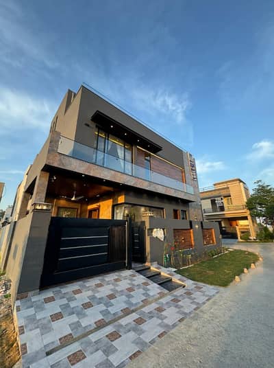 Brand New Almost 5 Marla Modern House In DHA 9 TOWN FOR RENT