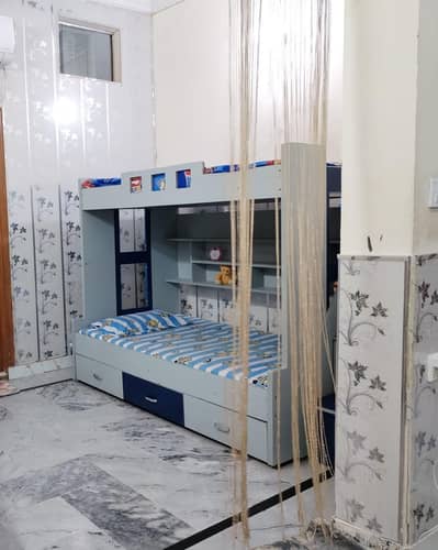 Tripe Story Bunk bed