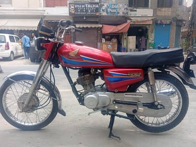 Honda 125 Model 2007 Totel geniun Good Condition,