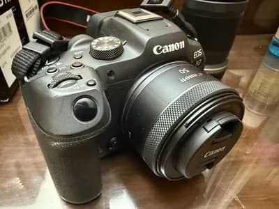 Canon EOS R7 Mirrorless Bundle – Complete Creator Kit
