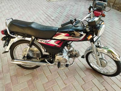 Honda CD70 fully maintained & genuine bike