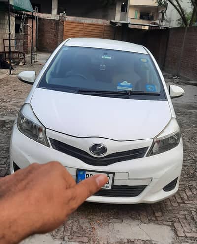 Toyota Vitz 2011
