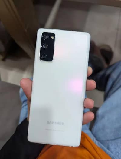 Samsung Mobile S20 FE
