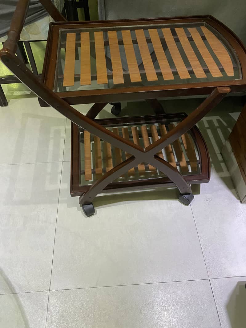 Tea trolley 1