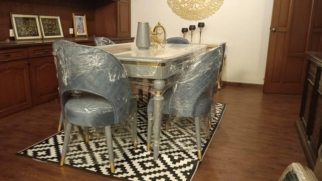 dining table 0