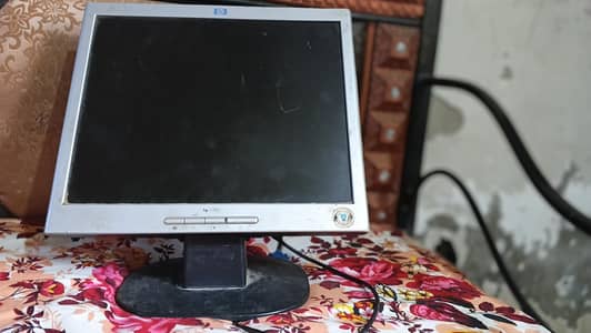 Hp 17 inch LCD Model 1702 Condition OK