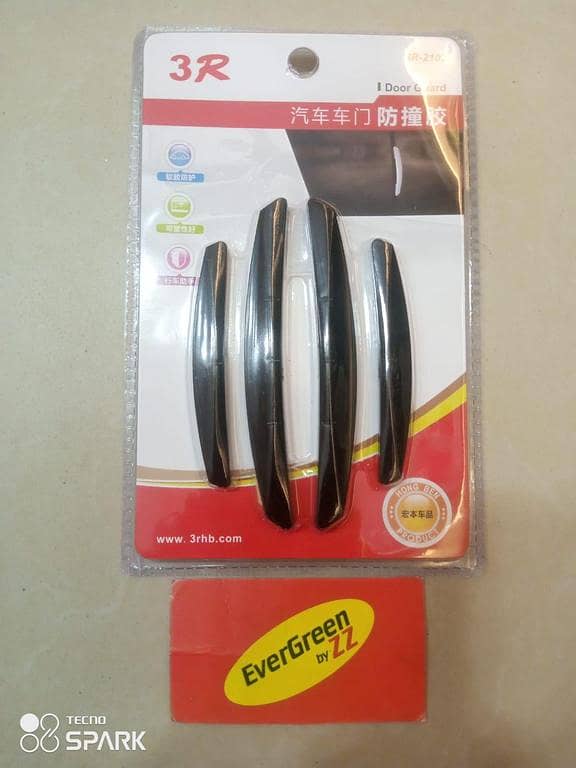 CAR Universal Door Edge Guard 4-Piece Set by 3R, Black