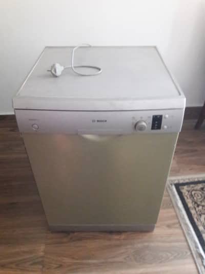Bosch Dishwasher - Model: SMS50D08GC