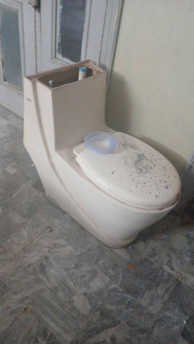 Commode Seat 0