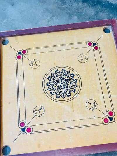 Carrom Board for Sale – Excellent Condition 
