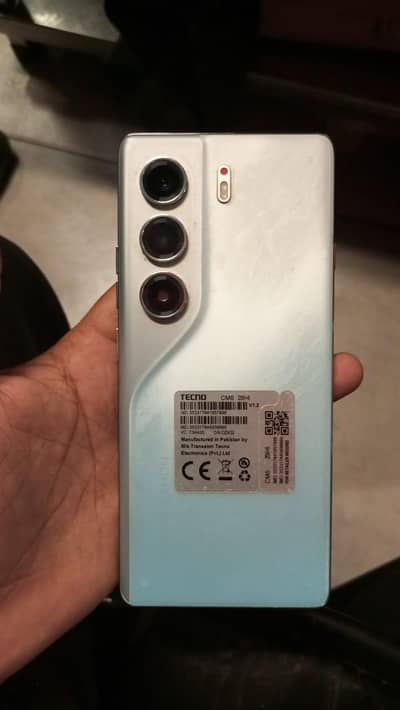Tecno CAMON 40 Pro