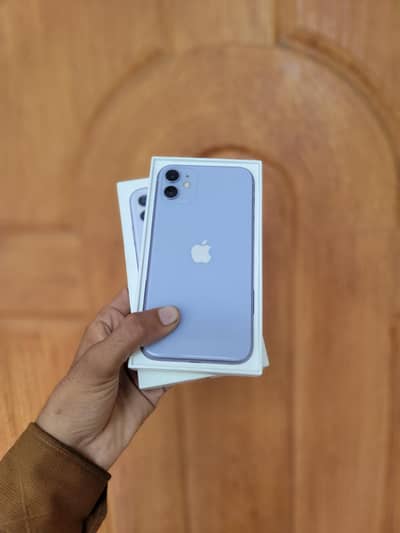 iPhone 11 (128GB) – Purple – PTA Approved (91% BH, Box & Cable)