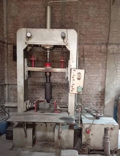 Molding Press