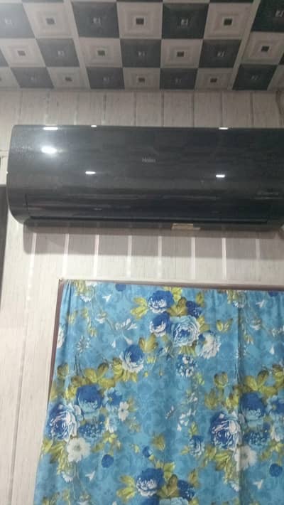 Haier AC Model HSU ( Black Pearl)