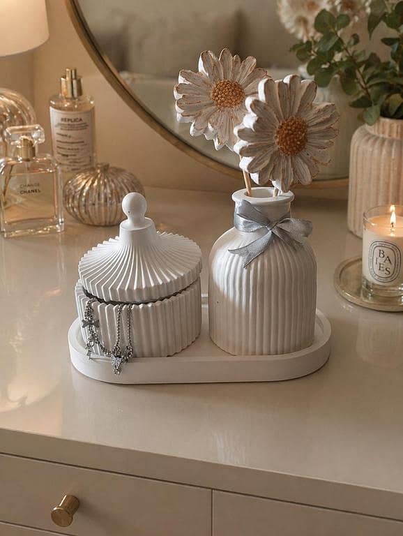 3 pcs home decor set, oval tray, vase and storage box, home decoration items, perfect for living room, bed room and office, elegant handmade decor pieces, ceramic decor set