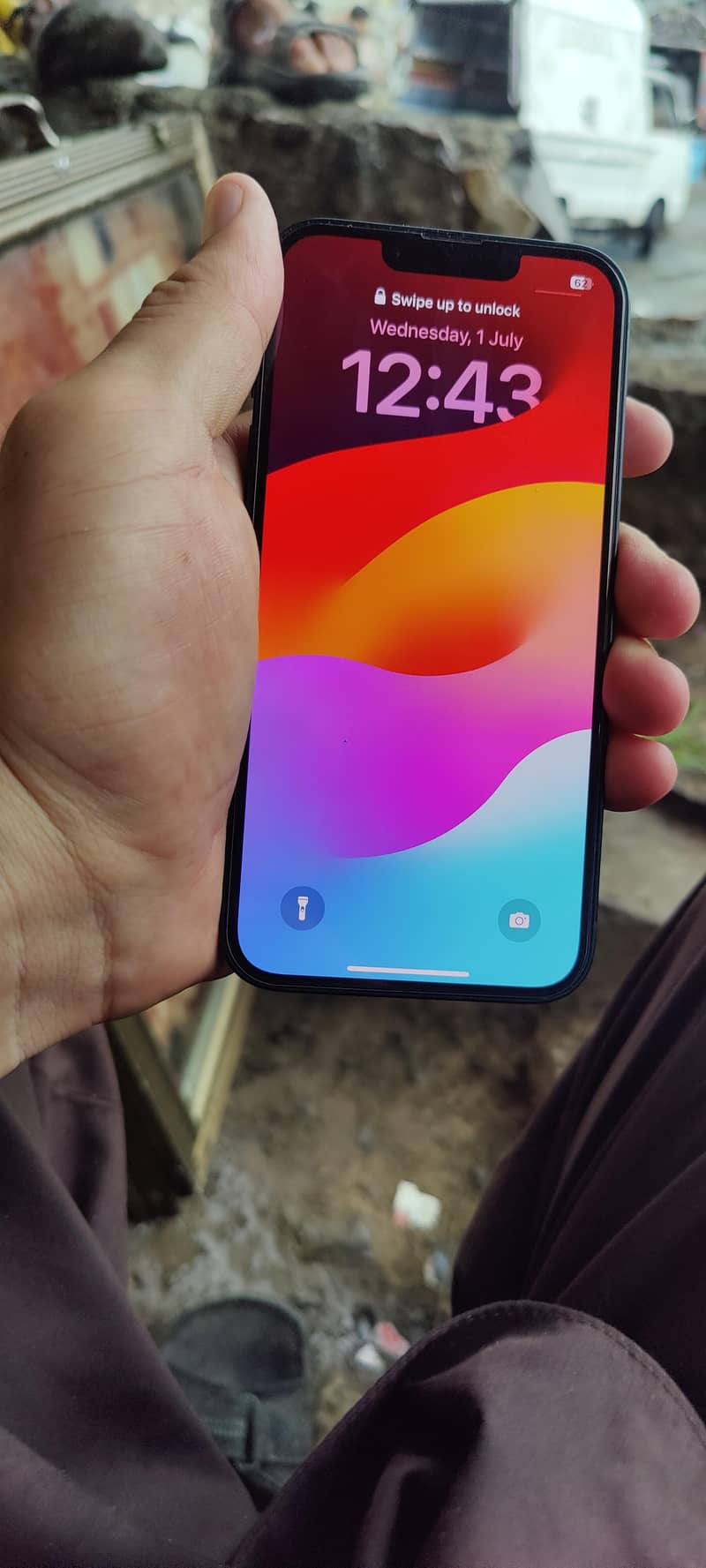 Apple iPhone 14 3