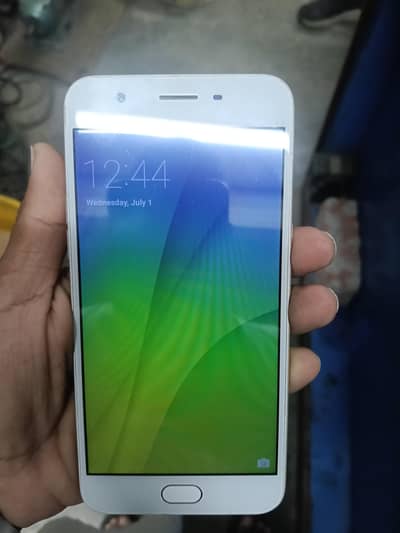 OPPO A57