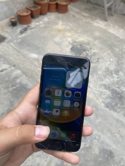 Apple iPhone 8