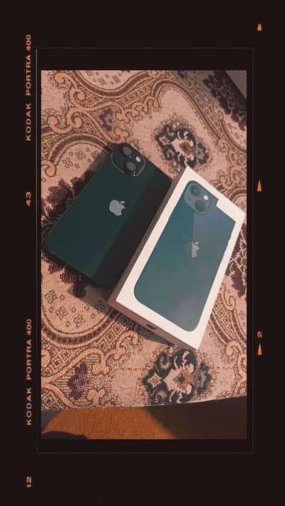 Apple iPhone 13