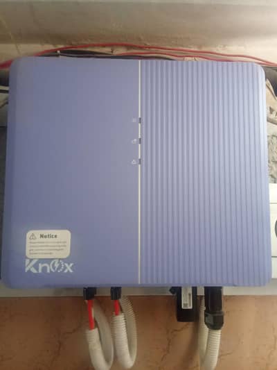 solar inverter. only  4 months use  condition