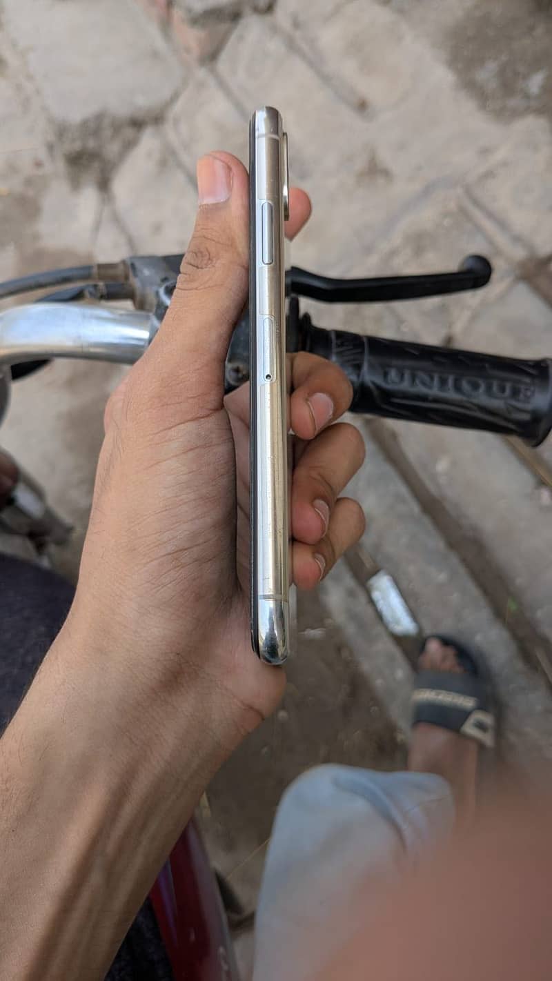 iPhone X 2