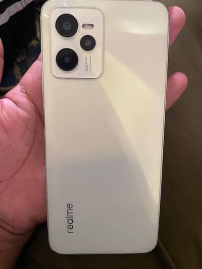 Realme C35