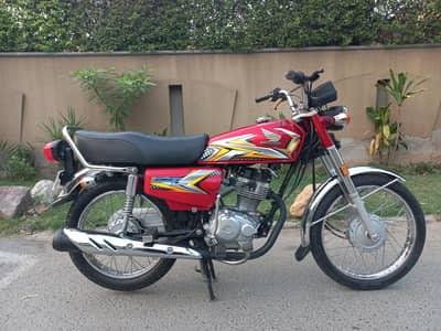 Honda CG 125 2024 end 2025 shape  model  8500 km used only