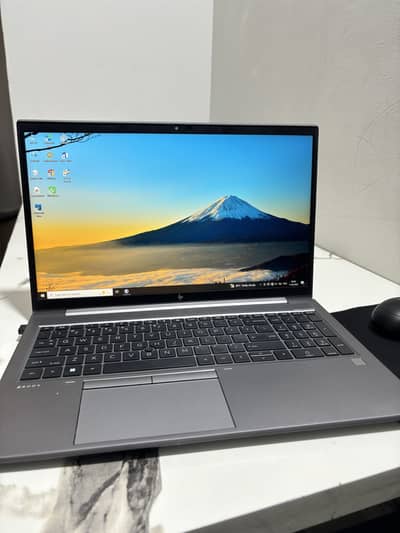 HP ZBook Firefly