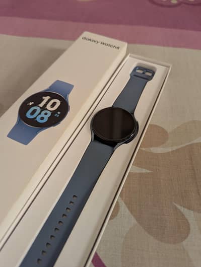 Samsung Galaxy Watch 5 - Blue