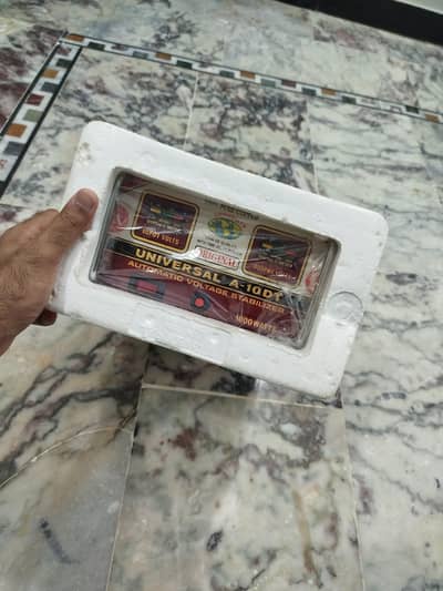 Universal A-10 DT 1000W Voltage Stabilizer (Brand New - Unused)