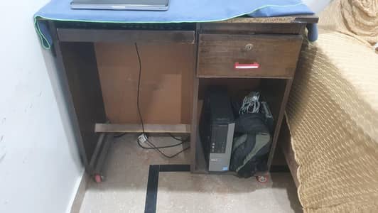Urgent sale computer table