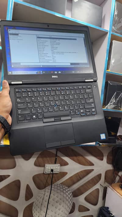 Dell latitude e5470 core i5 6th gen Hq processor 8gb ram 128gb ssd
