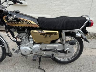 Honda CG125 gold edition self start 2025 model