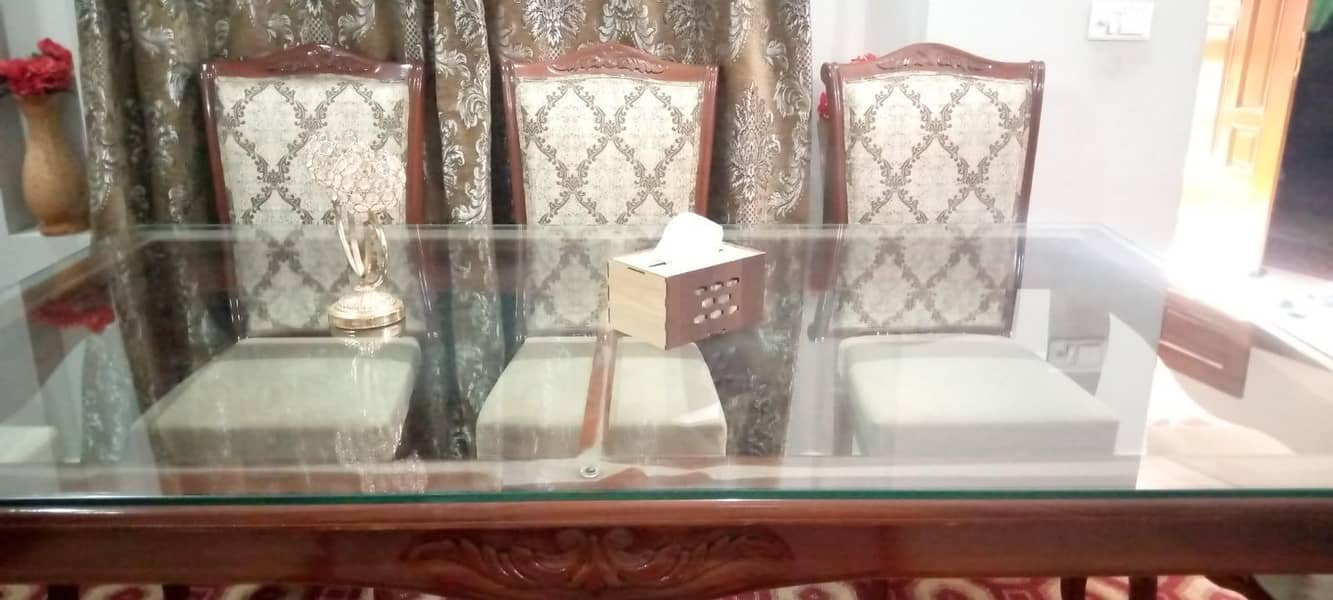 Used dining table 4