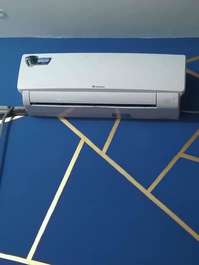 Dawlance Non inverter Ac 1.5 Ton used home pick up