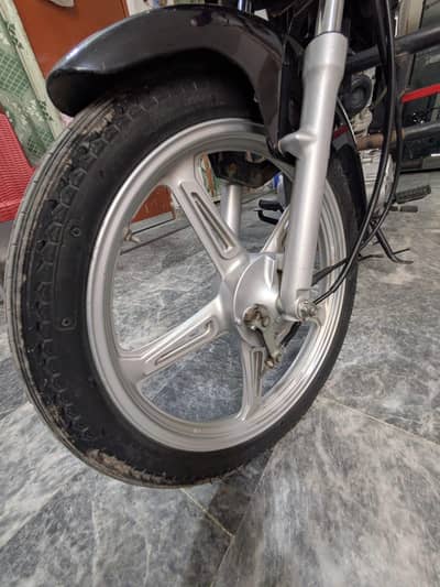 Suzuki GD 110s