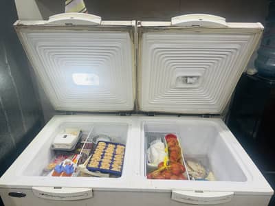Waves triplet deep freezer