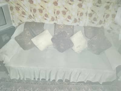 Sofa sale 5 Seater 10/8 All ok