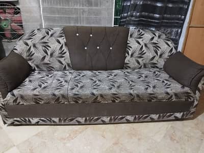 3 2 1 sofa set urgent sale at low price
