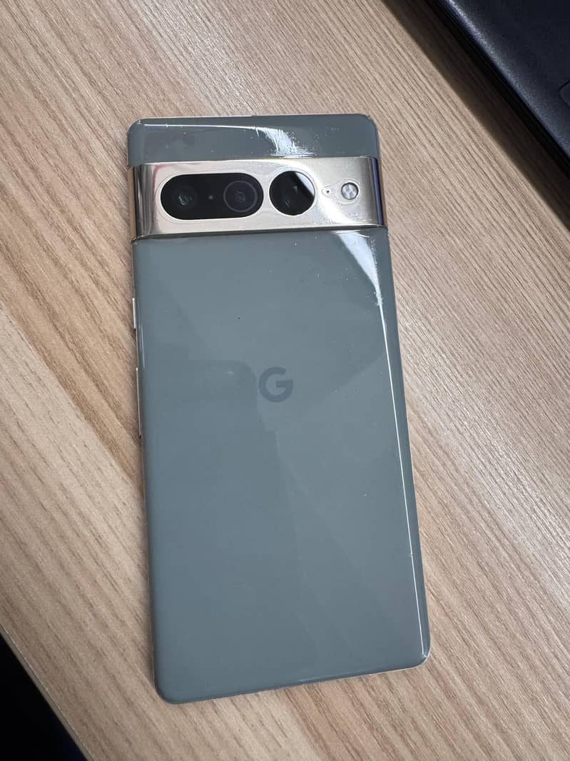 Google Pixel 7 Pro 2